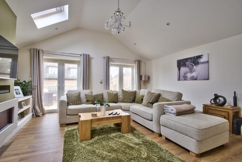 Lounge Extension (130)